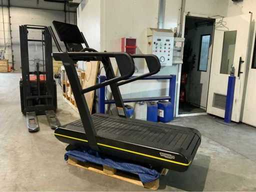 Technogym Skill Run 1000 treadmill Loopband