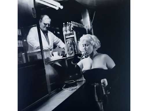 Foto/Off set print Helmut Newton