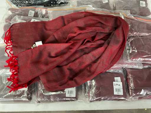 Fair Trade Scarf red design (56x)