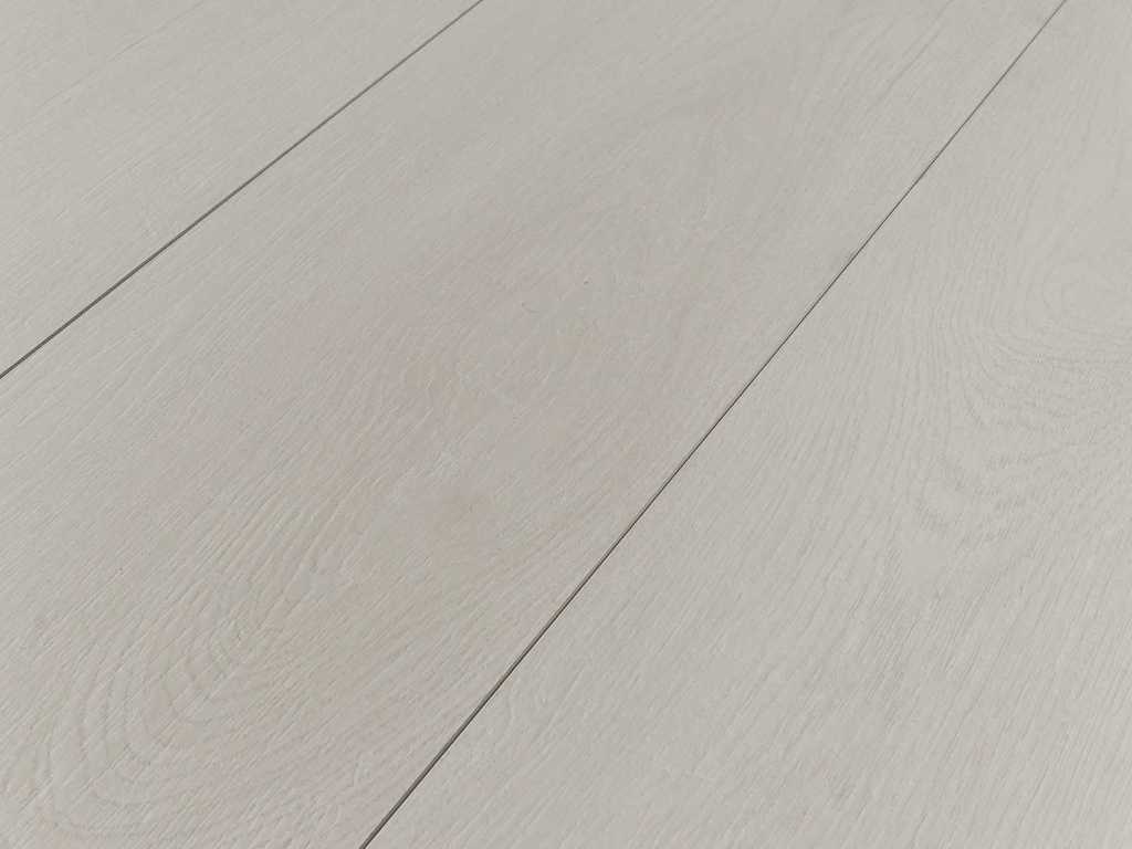 Laminato largo 121 m2 - 1380 x 246 x 8 mm