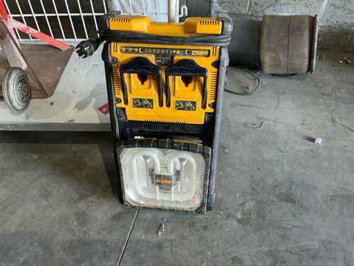 Lampa budowlana DeWalt DC022