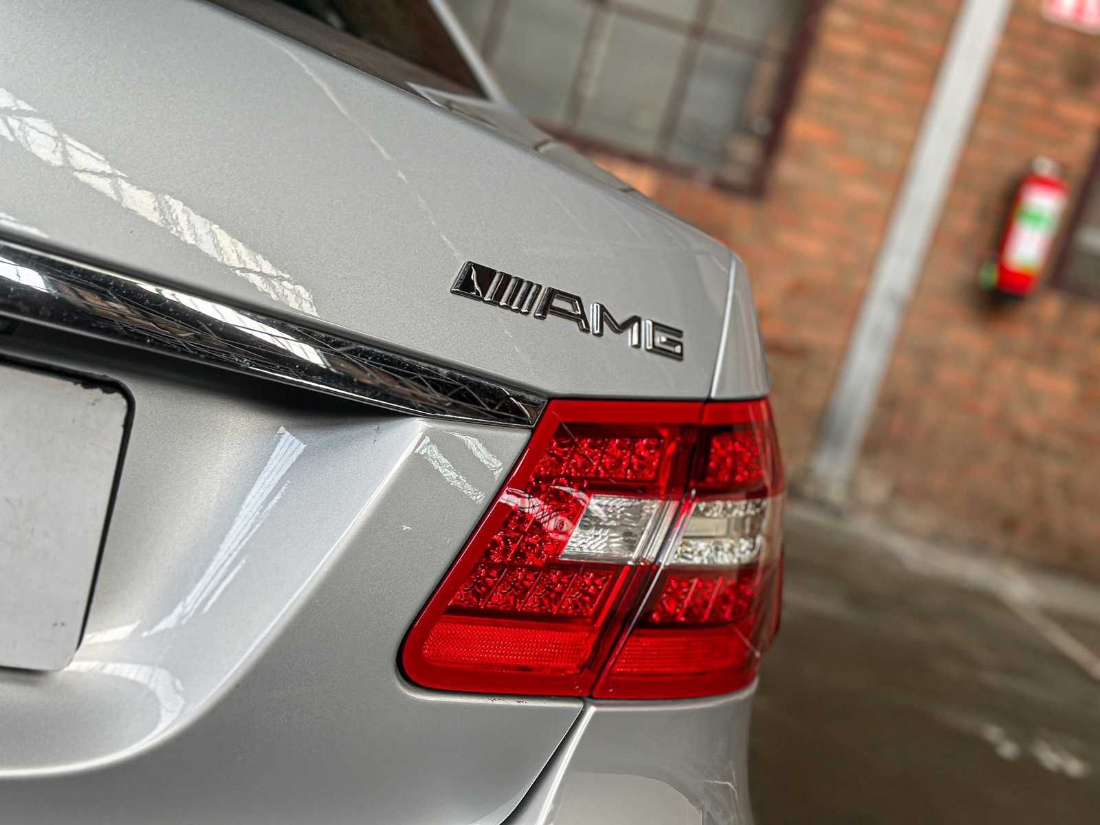 Mercedes-Benz E500 5.5 V8 AMG E-klasse 388pk 2009 -Youngtimer-