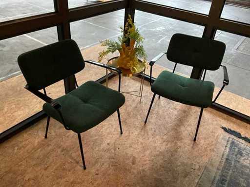 Meble do poczekalni – 2x krzesło satelitarne + stolik boczny