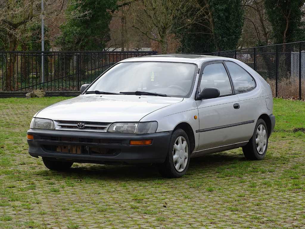 Toyota Corolla 1.3 XLi Automatik (Oldtimer)