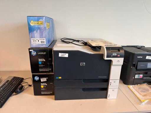 HP Color LaserJet CP5225