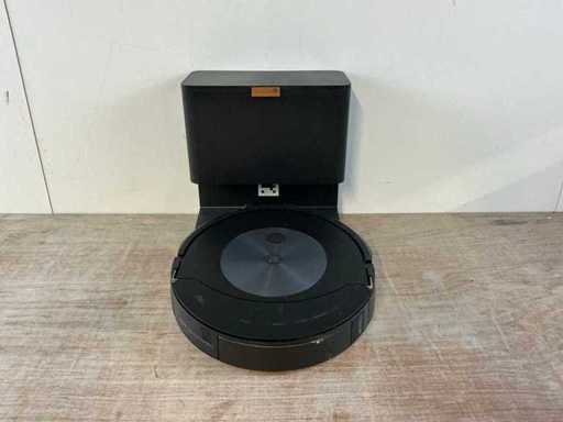 IROBOT Roomba J7+ Aspirateur robot