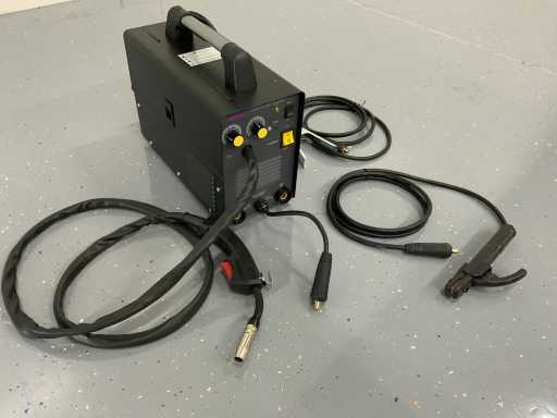 155 - Schweißmaschine MIG - 2025