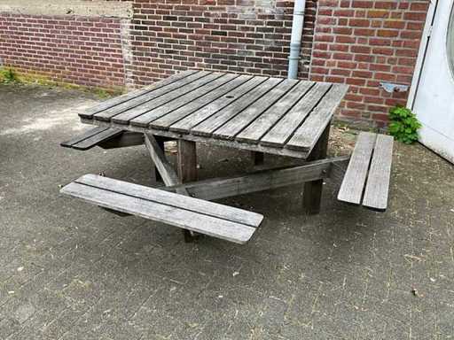 Hartholz-Picknicktisch