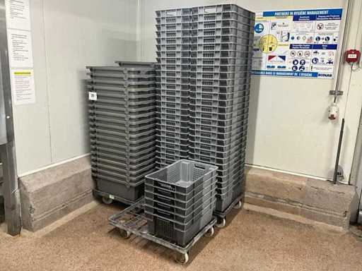 Batch of various PVC stacking bins (100x)