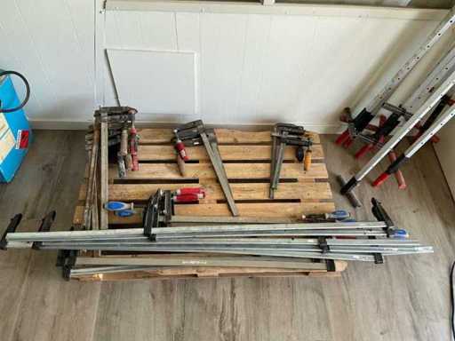 Partij lijmklemmen + (meubelspanners) 29x