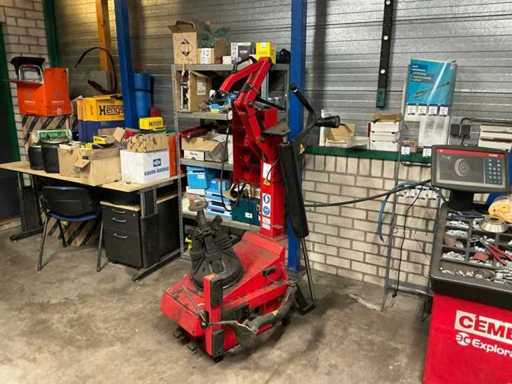 Dispozitiv de îndepărtare și montare a anvelopelor Turbo Rosso Red Air Line