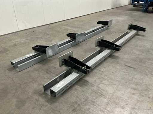 Centering unit (2x)