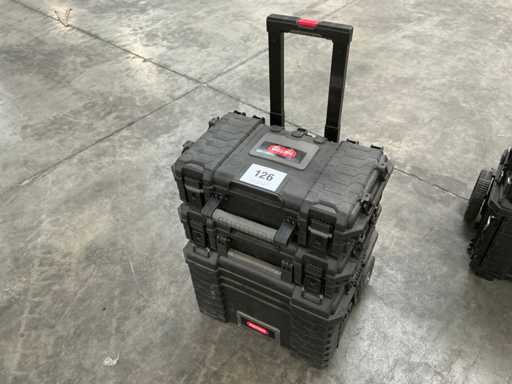 Keter Tool Case (3x) on trolley