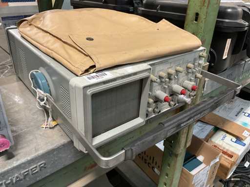Tektronix AN/USM-488 2235 Oscilloscope
