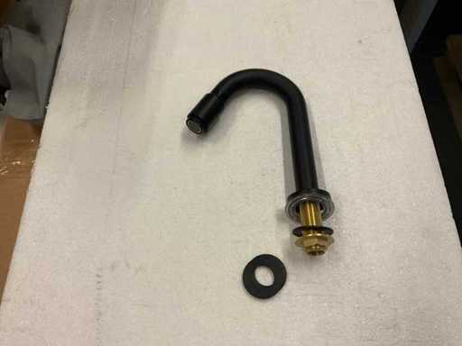 Wiesbaden Viktoria Luxury Fountain Faucet