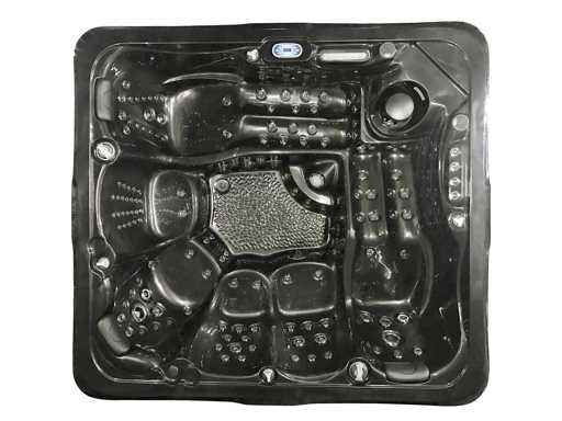 Jacuzzi en buitenspa - Aquila Spa - Novista - 0 - 6 persoons met 2 ligplaatsen