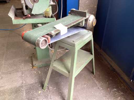 Belt sander