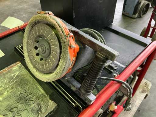 2015 Norton CG 125 Moulin à main électrique