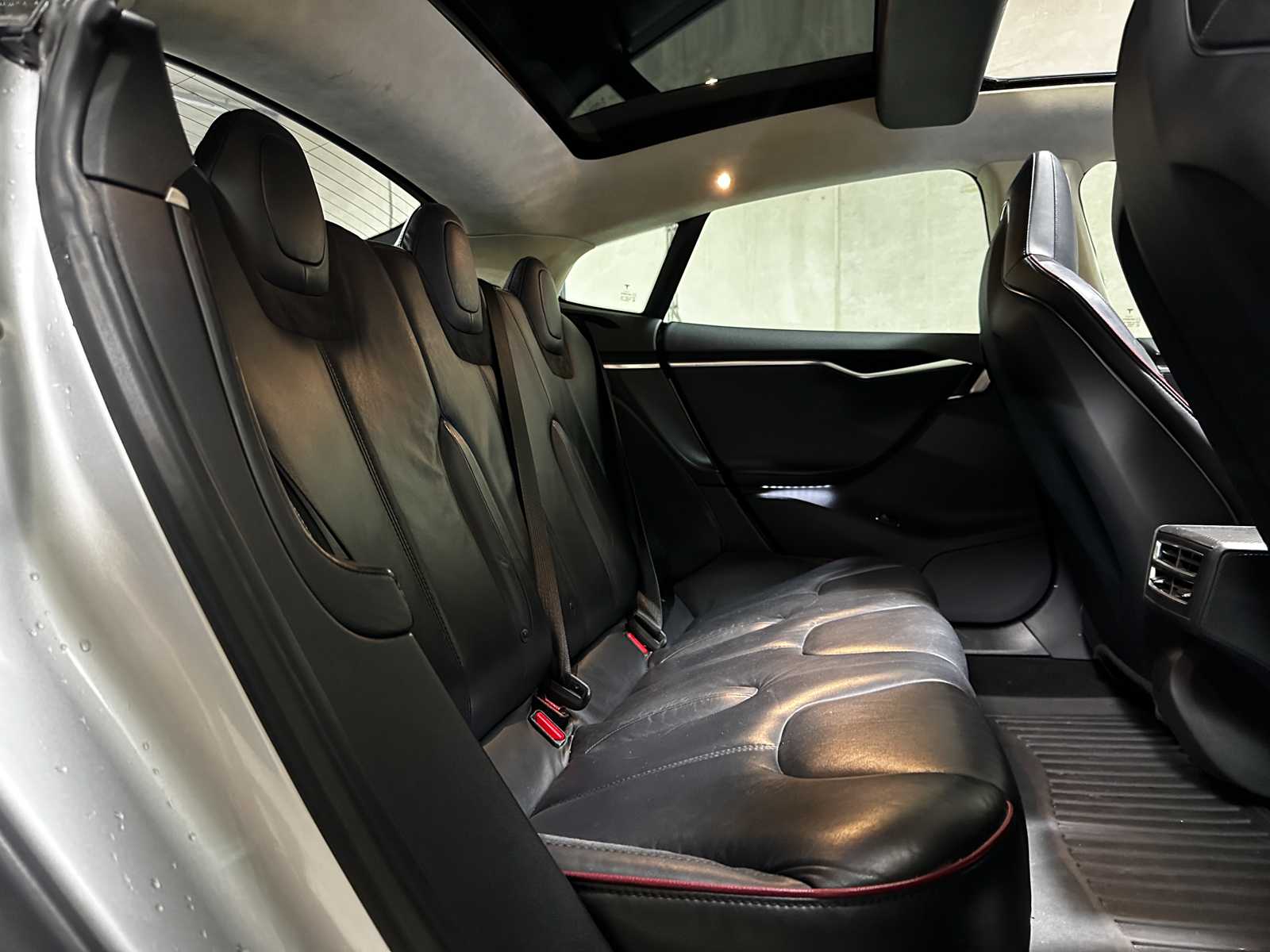 Tesla Model S 85 Performance 421pk 2013 (Origineel-NL) Free Supercharge, 4-SFN-37