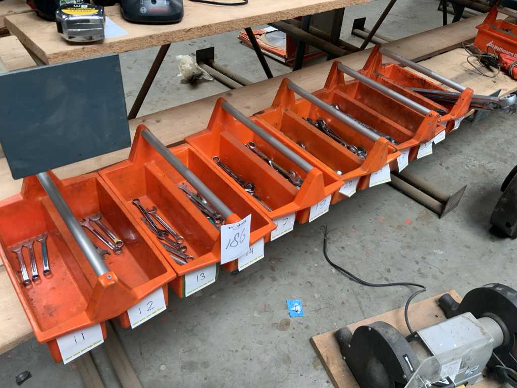 Batch of stone/ring wrenches