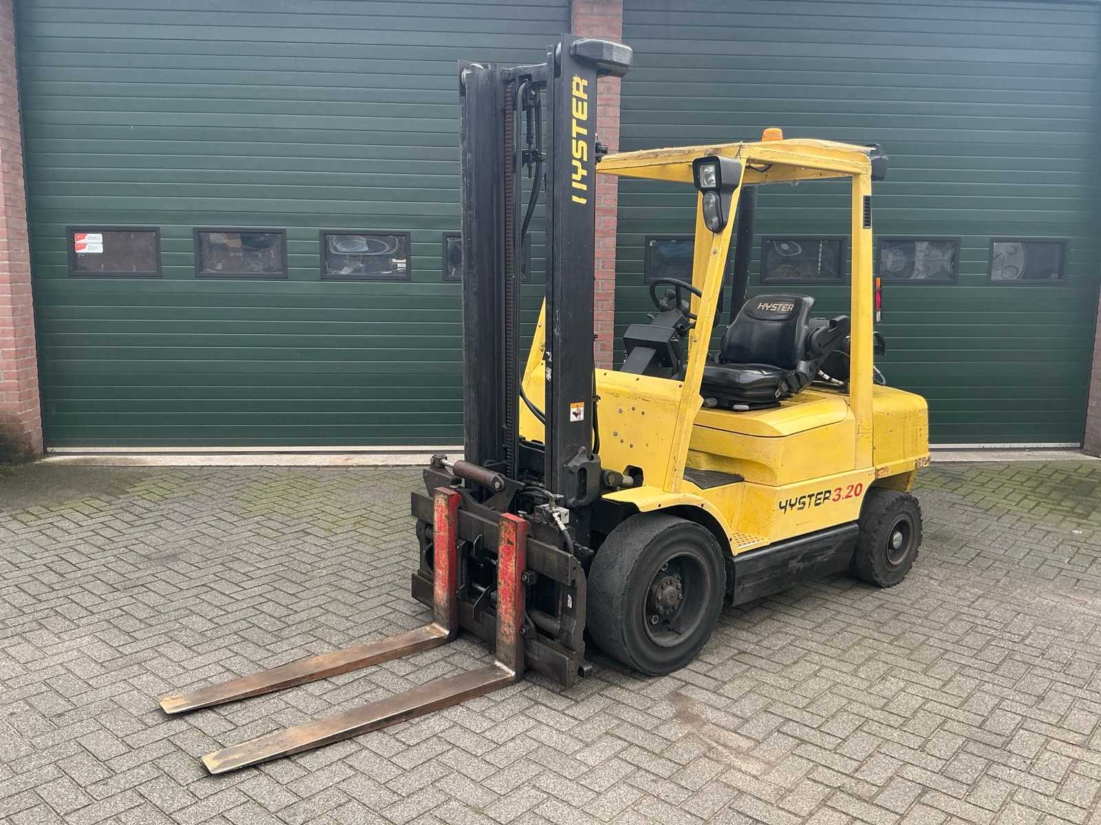 2005 Hyster H3.20XML Forklift
