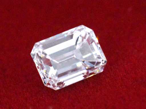 Diamant - 2.03 carat Emerald geslepen diamant (gecertificeerd)
