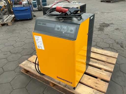 Jungheinrich SLT100 Acculader