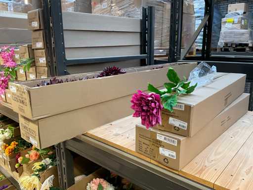 Lot de fleurs artificielles