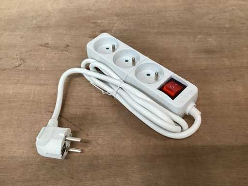 ProMax Stekkerdoos 3 voudig met schakelaar (38x)