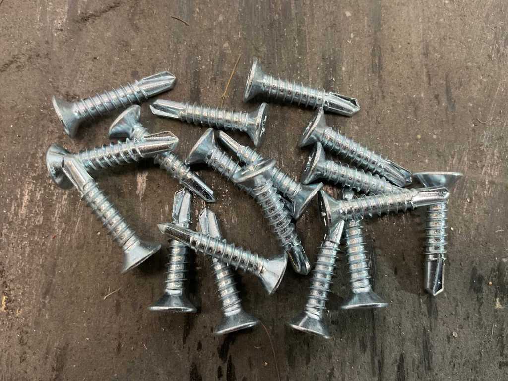PGB fasteners - 8000-pack - self-drilling screw 4.8x25 mm (2x)