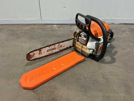 Scie à chaîne Stihl MS 181/C 2010