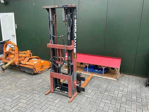 Hyundai Heftruck mast
