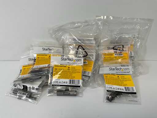 StartTech.com (CDP235APDM) Adattatori USB-C Audio e Ricarica per cuffie/auricolari (Nuovo) (30x)