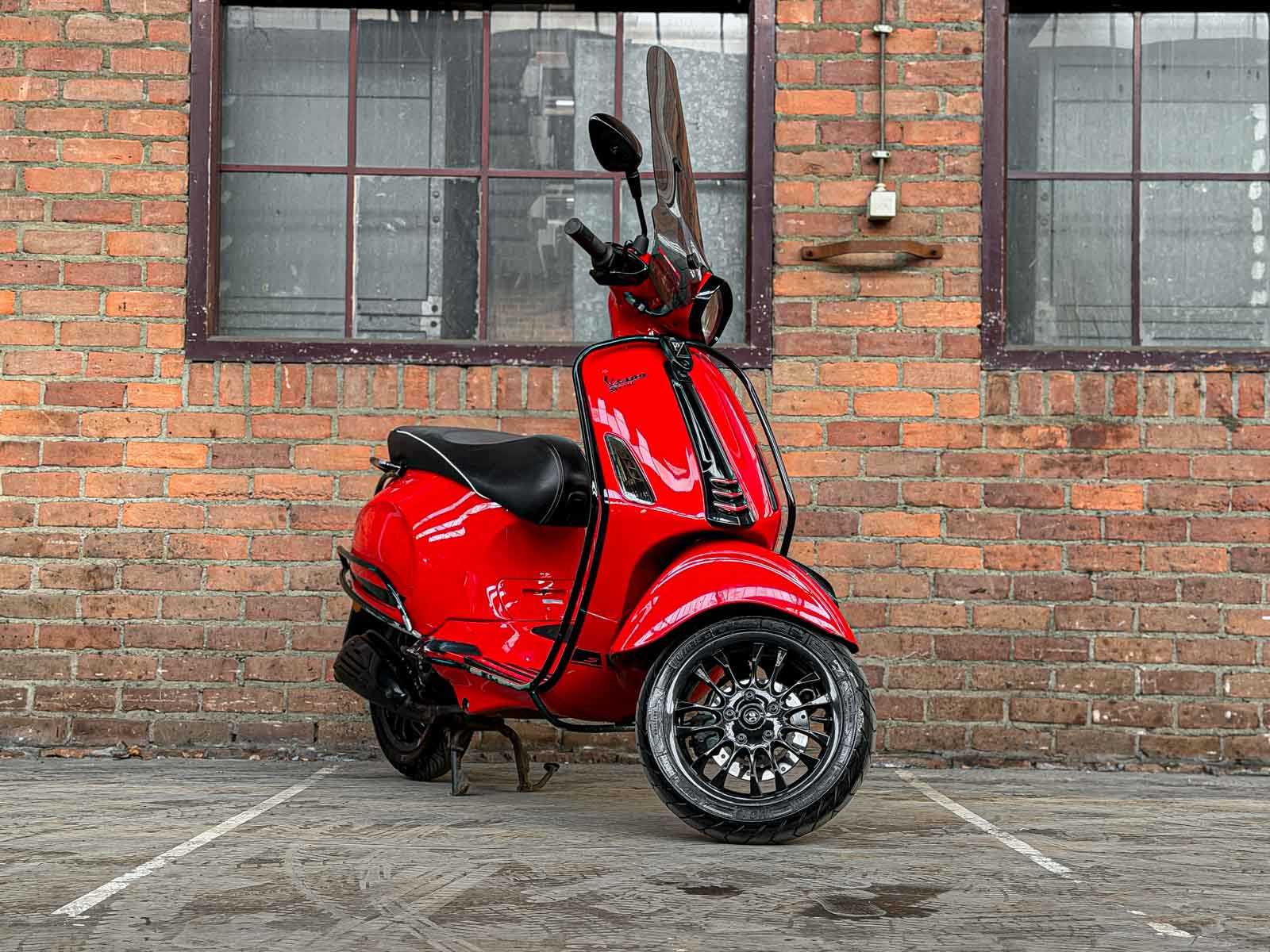 Piaggio Vespa Primavera 2021 Scooter, FJD-24-V