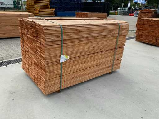 Deska ogrodowa klasa czerwona 1800x140x16mm (504x)