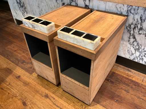 Hutten - Mobiel houten servicemeubel (2x)