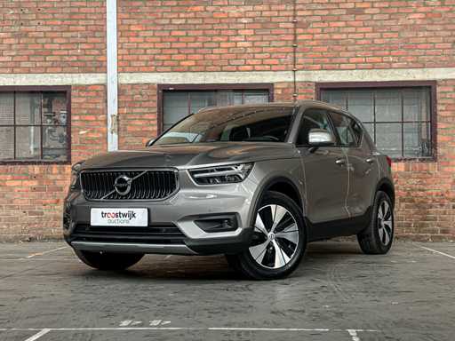 Volvo XC40 2.0 D3 150cp 2020