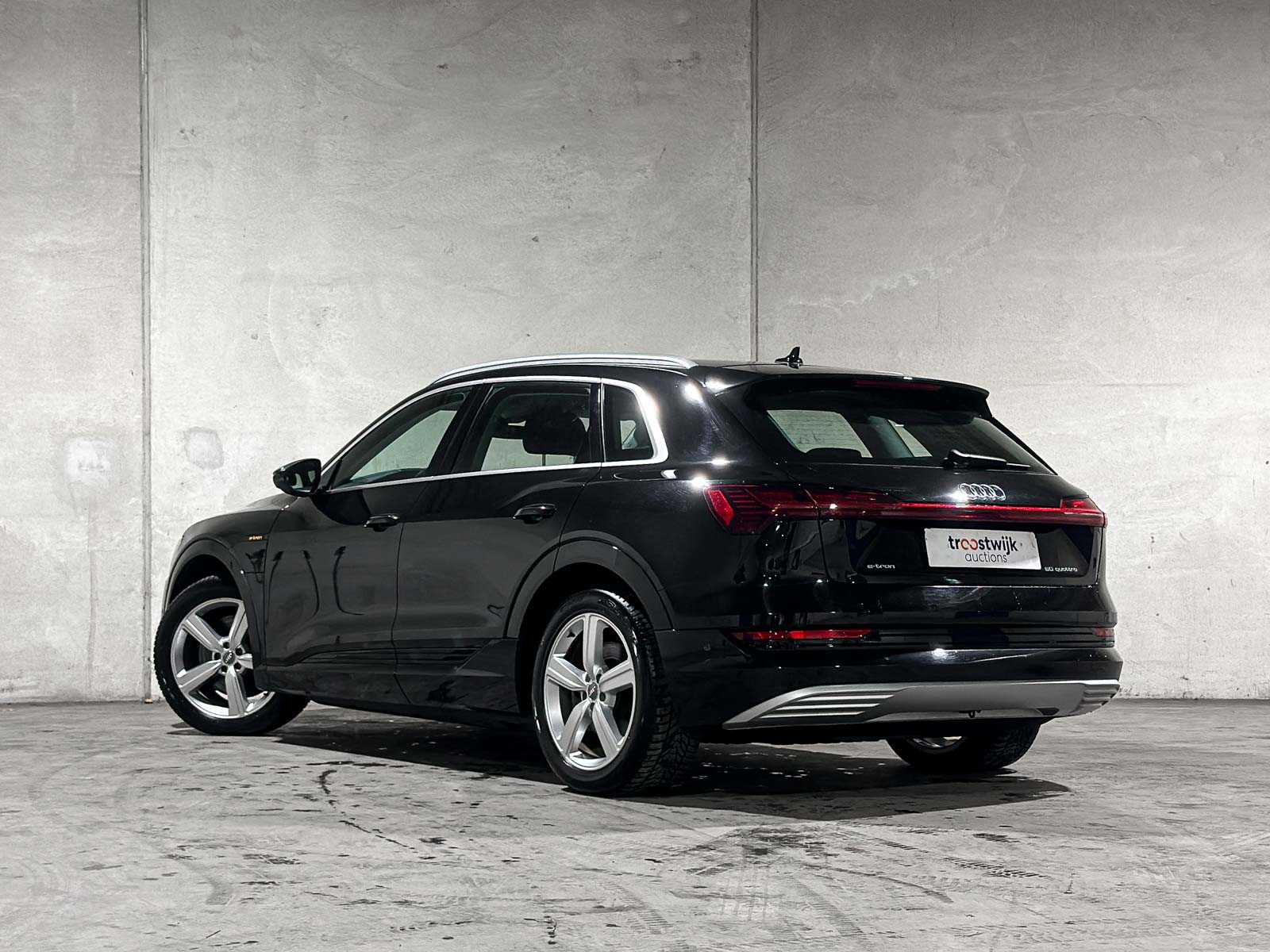 Audi e-tron 50 Quattro Business Edition 313pk 2020 (Origineel-NL), J-761-NS