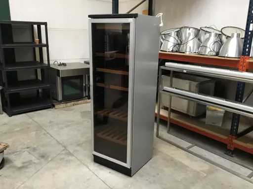 Synn-cave - Wine climate cabinet