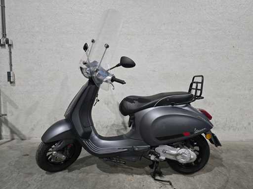 Vespa – Snorscooter – Sprint 4T – Roller