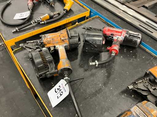 Stanley / Bostitch Pneumatic tackers (2x)