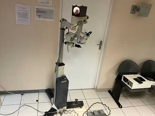 TAKAGI MT.378 Oogheelkundige microscoop