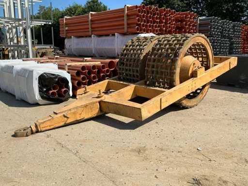 Soil roller