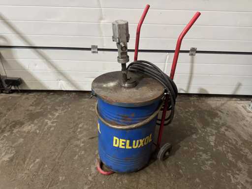 Samoa - Smeeroliesysteem