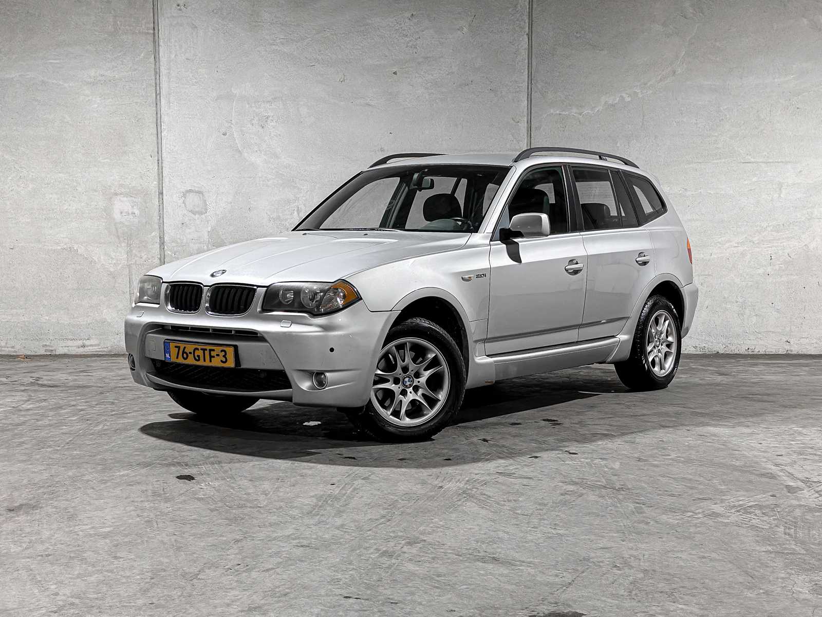 BMW X3 3.0i Executive 231pk 2004 (Automaat), 76-GTF-3