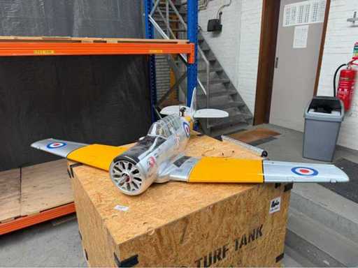 Groot RC Modelvliegtuig Warbird Trainer “Slightly Dangerous” – Spanwijdte ca. 1,8-2,0 Meter