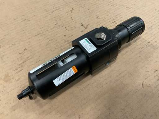 Speedaire Filter Regulator (2x)