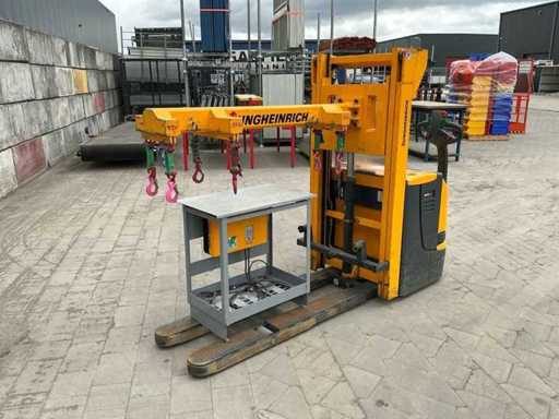 2002 Jungheinrich EJC16 Stacker / Maschinen-Lifter