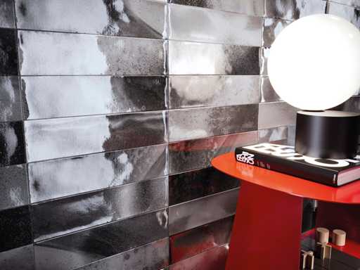 Carrelage mural 48m2 Polar Black brillant 7,5x30cm