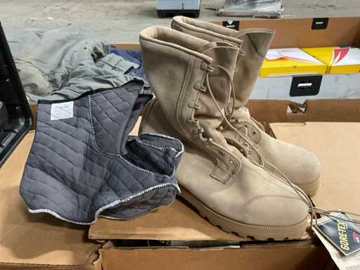 11.5XW Kampfstiefel mit Intermediate (22x)